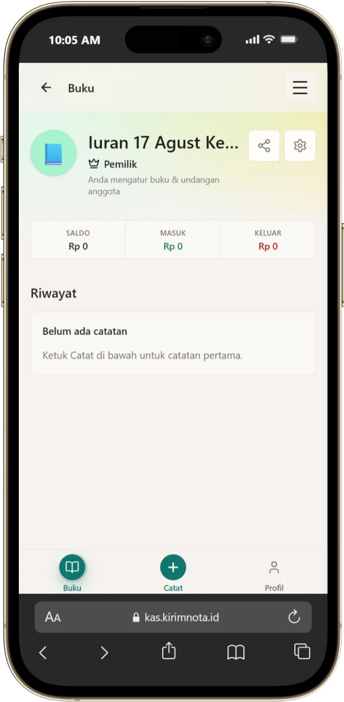 Halaman buku kas menampilkan saldo dan daftar transaksi masuk keluar
